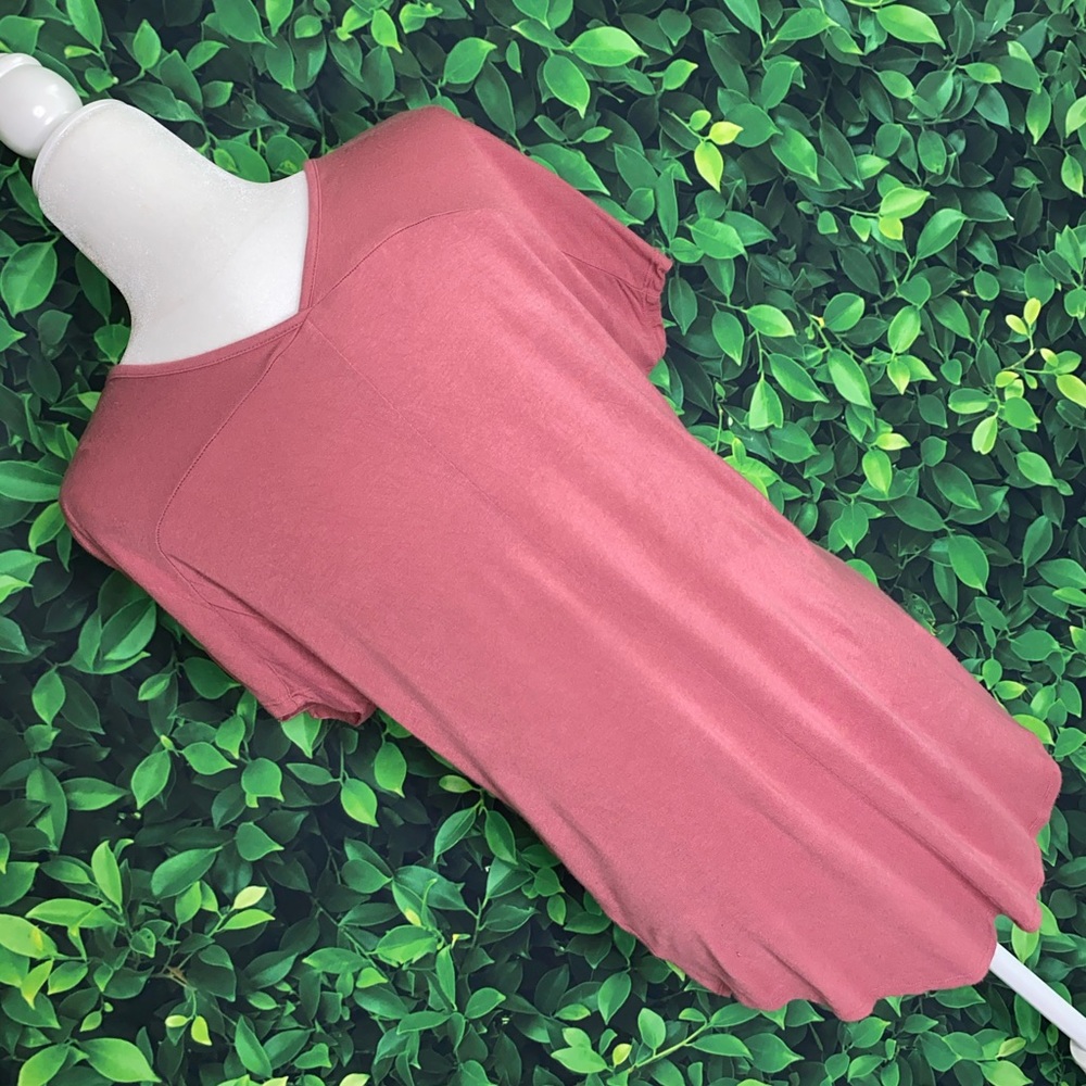 PINK RELAXED FIT V-NECK POCKET SHIRT · SIZE S - Picture 3 of 4